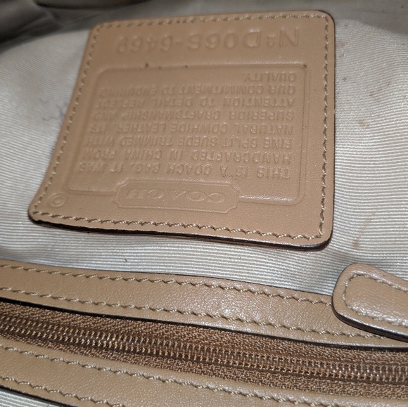 Large Coach totw - Picture 3 of 5